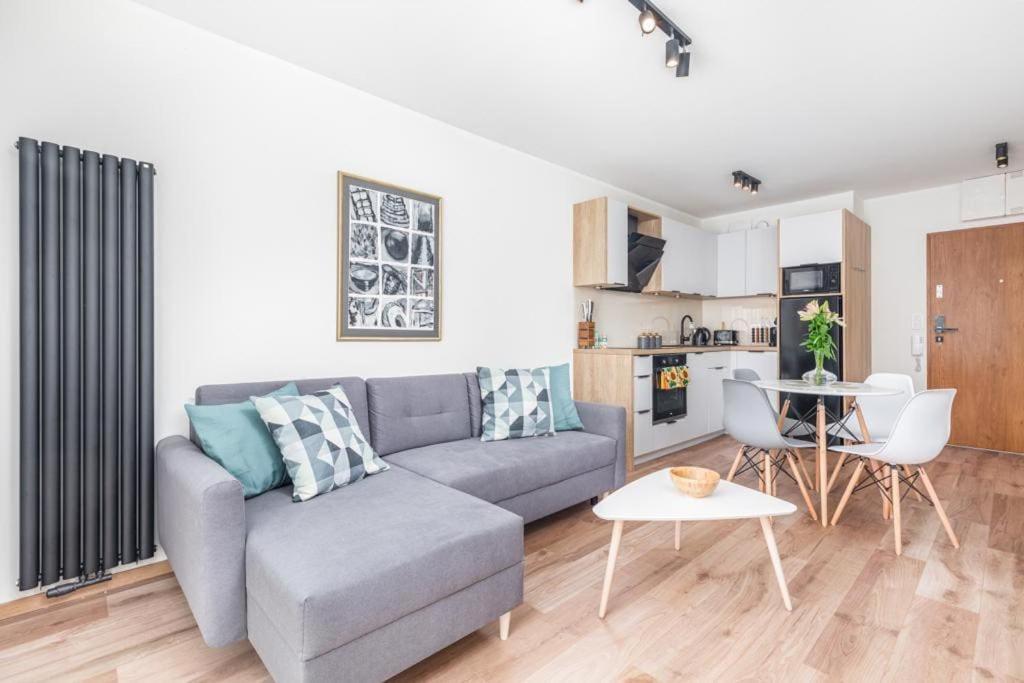 Modern Riverside Apartment With Free Parking Space Щецин Екстер'єр фото