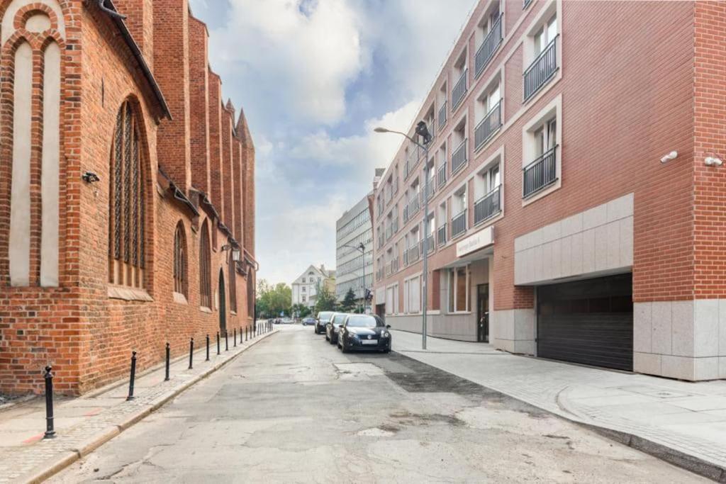 Modern Riverside Apartment With Free Parking Space Щецин Екстер'єр фото